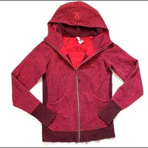 Lululemon Scuba Hoodie III in Red
Grape | Size 4